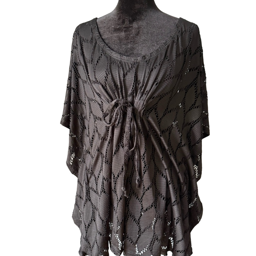 LOOK!  Gorgeous Black Lace Blouse - Wear with Jeans or Dress it Up!